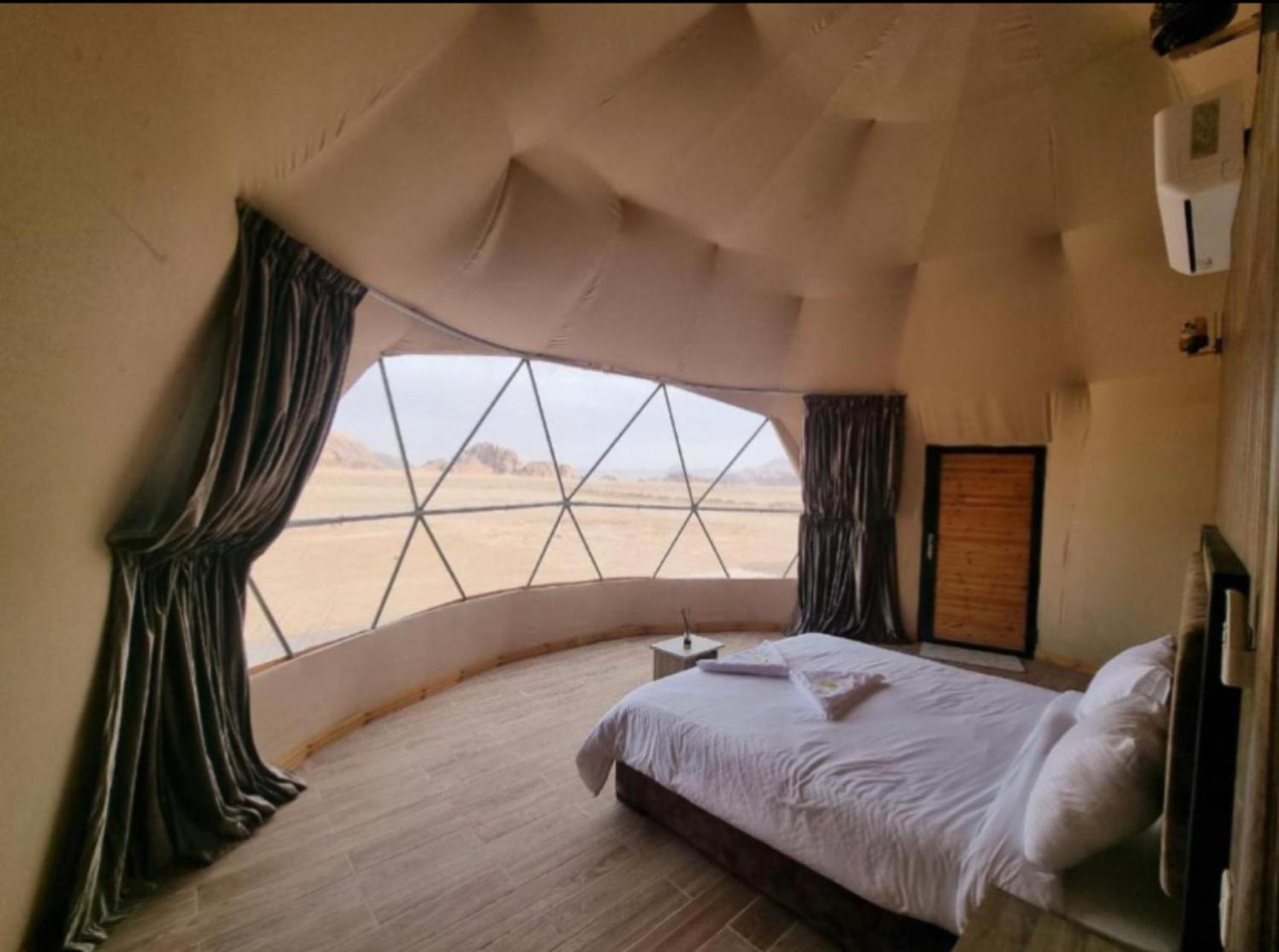 Angelina Wadi Rum Camp Exterior photo